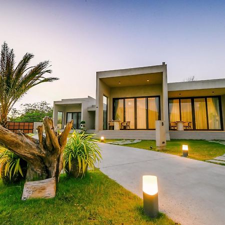 Tana Beach Villas Lian Ngoại thất bức ảnh